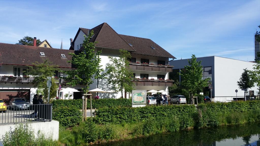 Schiff Hotel